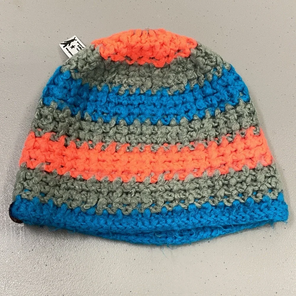 Spacecraft Neon Pink & Blue Stripe Fuzzy Yarn Chunky Knit Ski Beanie Unisex OSFA